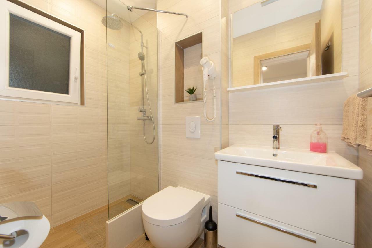 Apartment Ante Brela Exteriér fotografie